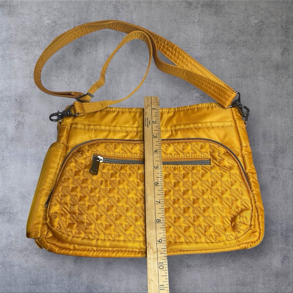 Lug Shimmy SE Crossbody Shoulder Bag Drink Pocket Gold Amber Yellow Quilted - Picture 12 of 14